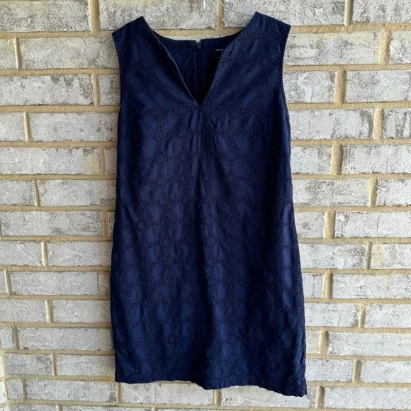 Banana Republic | Dresses | Banana Republic Womens Navy Blue Eyelet Lace Sleeveless Shift Dress Size 8 | Poshmark Banana Republic | Dresses | Banana Republic Womens Navy Blue Eyelet Lace Sleeveless Shift Dress Size 8 | Poshmark